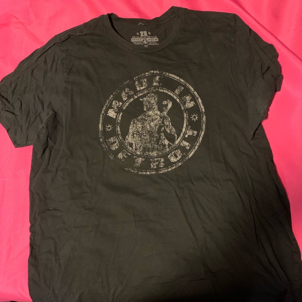 CLEAN OUT! Gone by 9/8 Made in Detroit men’s shirt